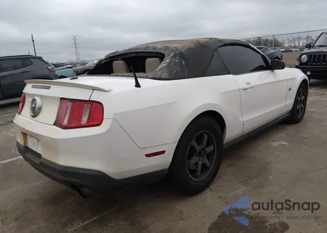2012 Ford Mustang V6 Premium z USA, uszkodzony, nr VIN 1ZVBP8EM2C5279342
